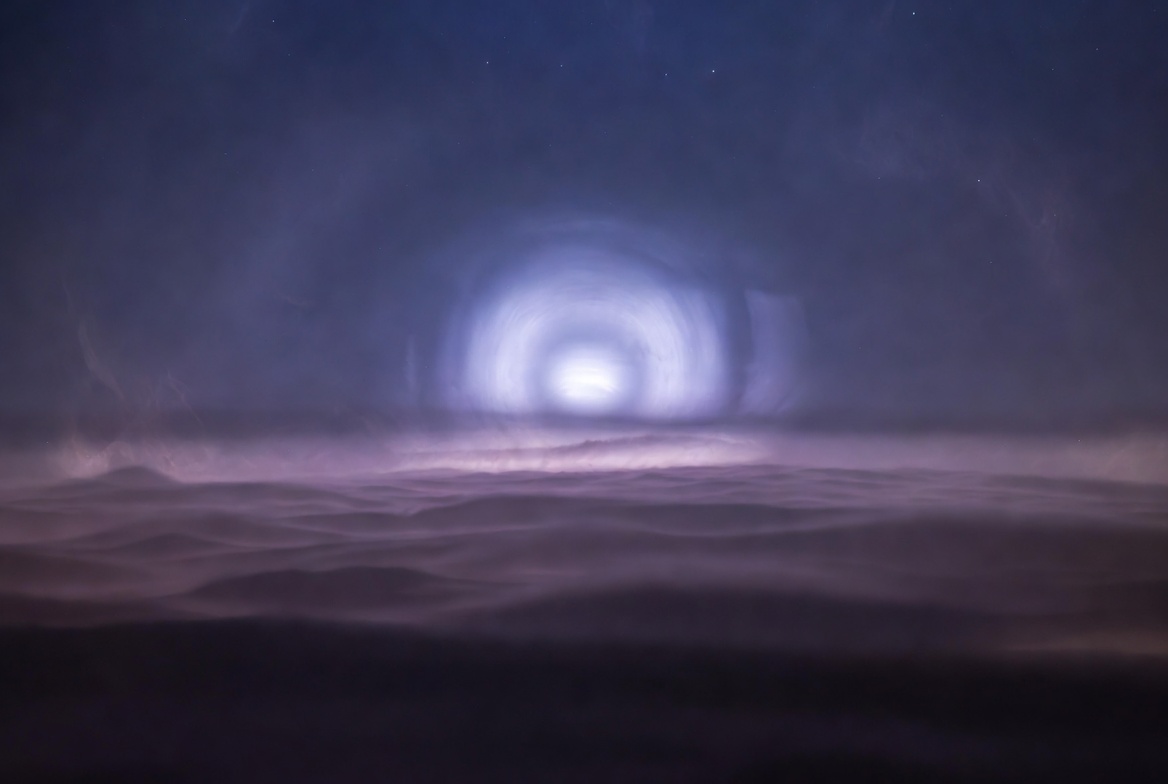 The Observer: Consciousness Aware of Itself